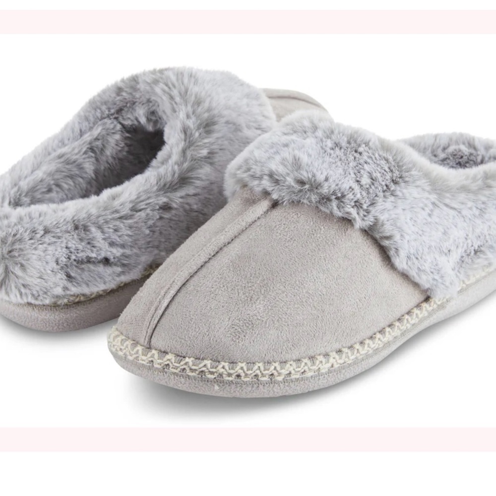 Womens Dreamtoe Aztec Trim Indoor/Outdoor Two-Tone Faux Fur Clog Slipper 7-8